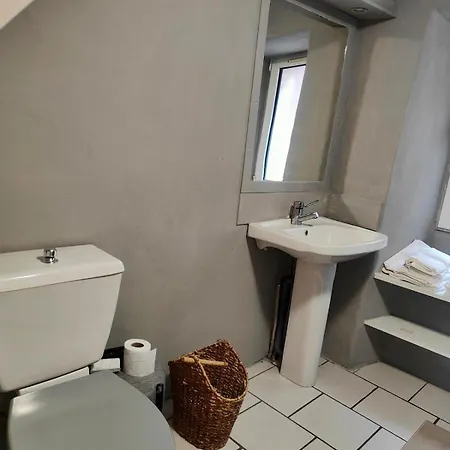 Willa Petite Maison En Pierre Aulas